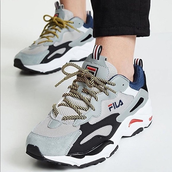 NWT Fila Ray tracer Grey - Picture 3 of 9